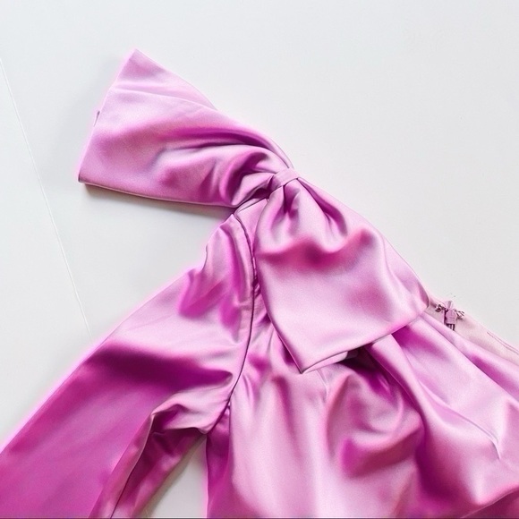 Mac Duggal Ieena Satin One-Sleeve Minidress Orchid - Picture 12 of 14